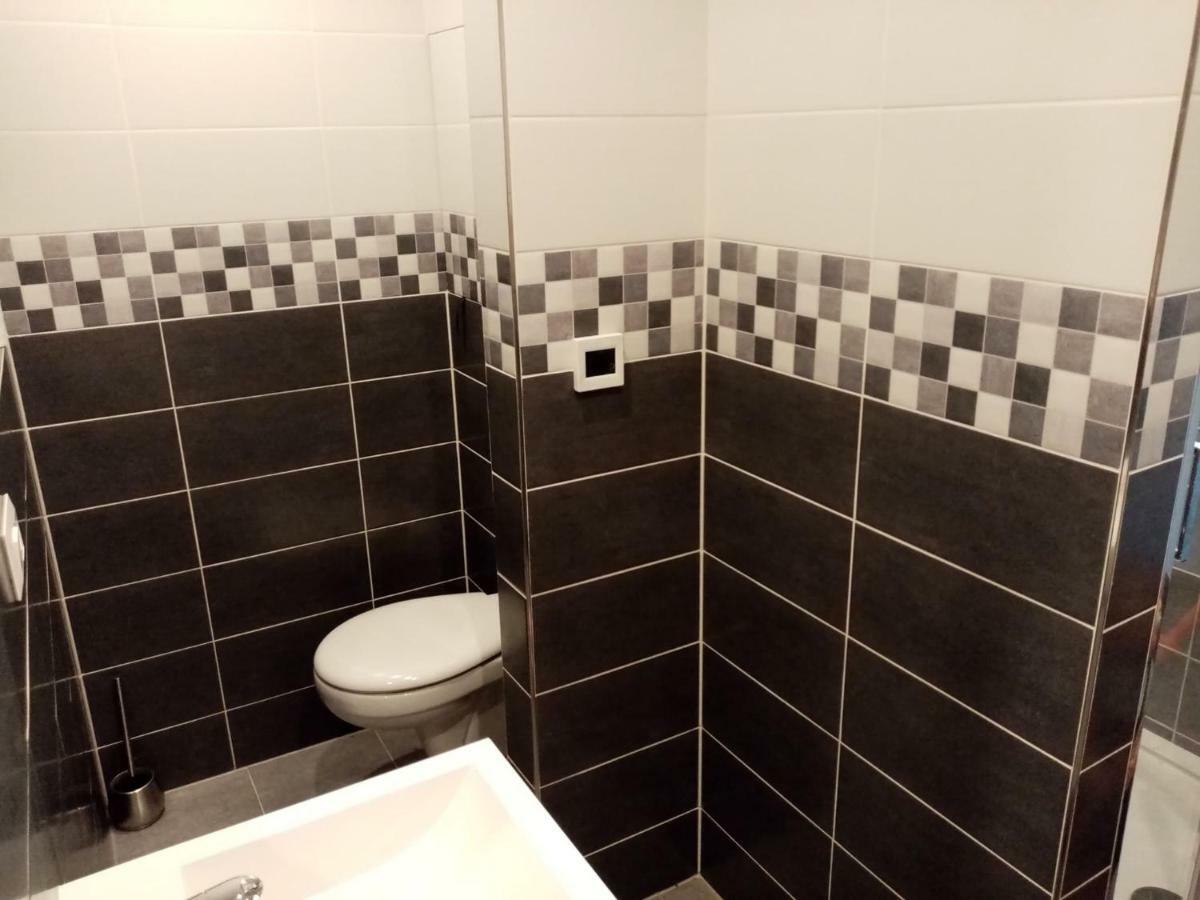 Apartman Aneta Karlsbad Exteriör bild